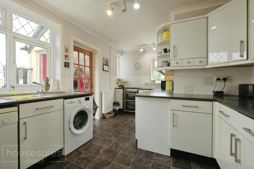 House in Truro, Cornwall - View 2
