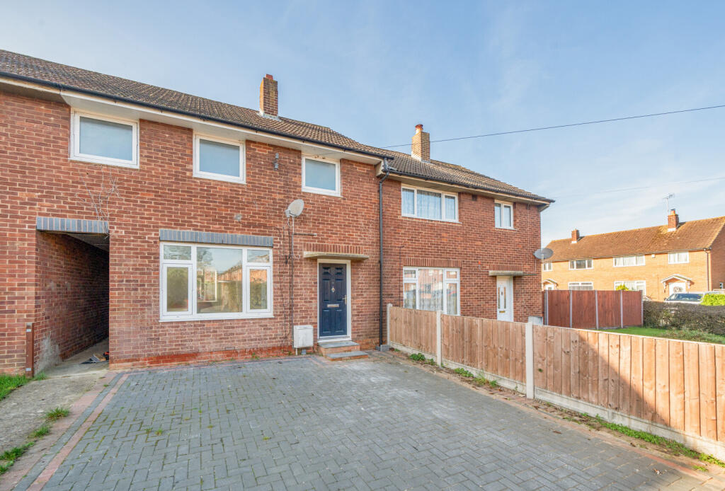 Main image of property: Avon Crescent, Brockworth, Gloucester, Gloucestershire, GL3