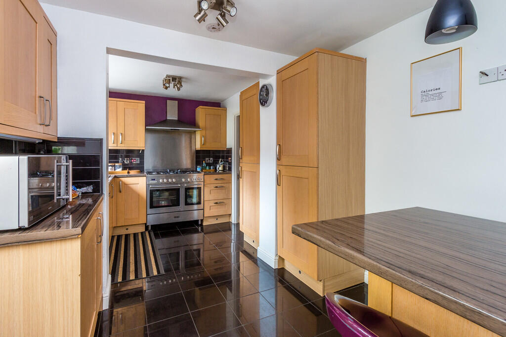 House in Rushden, North Northamptonshire - View 3