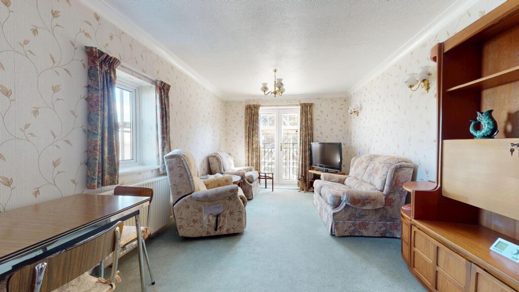 Apartment in Gravesham, Milton - View 4