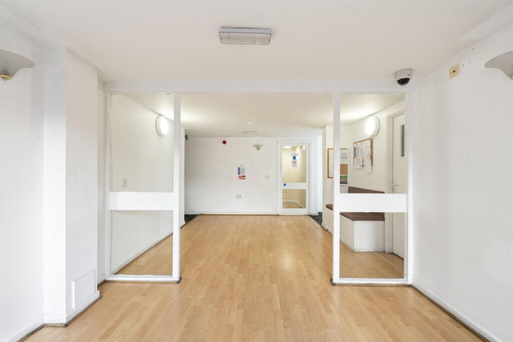 Apartment in Swansea, Brynmill, Uplands - View 3