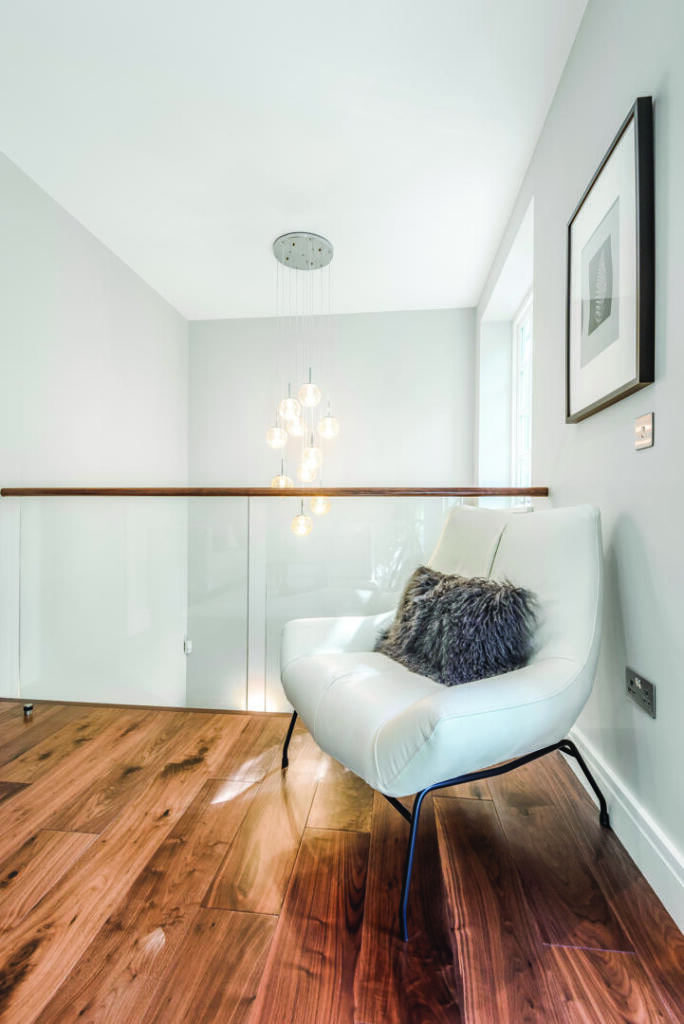 House in London - View 3