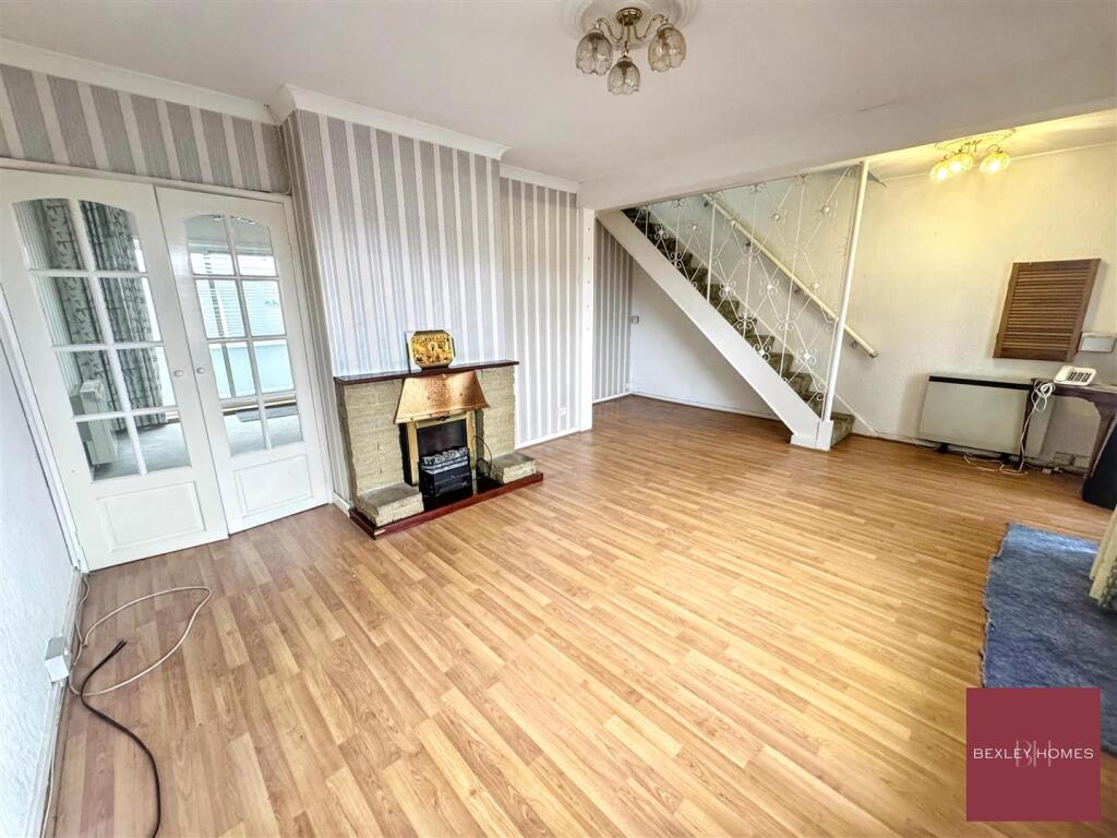 House in Dartford - View 2