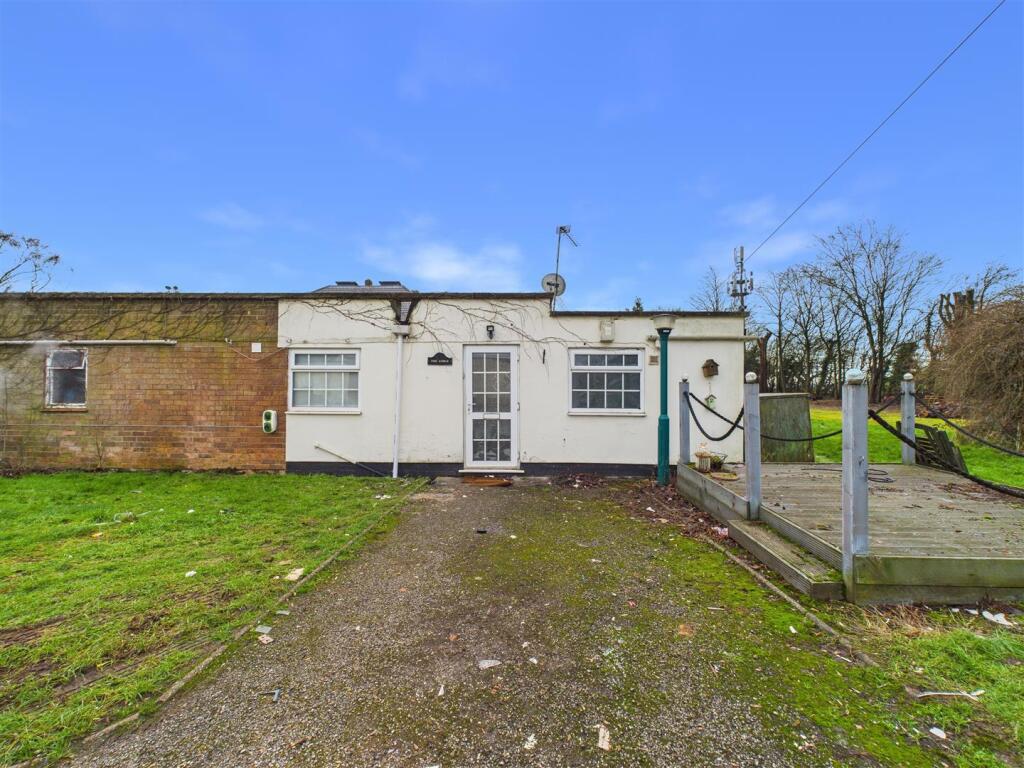 Main image of property: The Lodge, Mansfield Road, Redhill, Nottingham