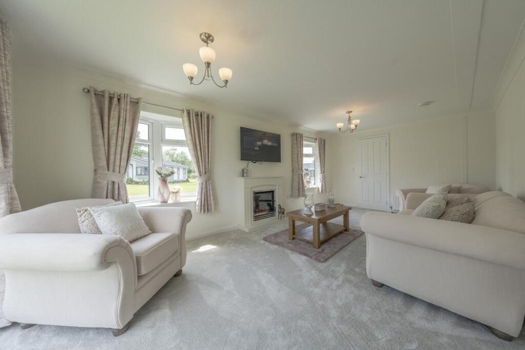 Sandy Bay, Canvey Island - View 4