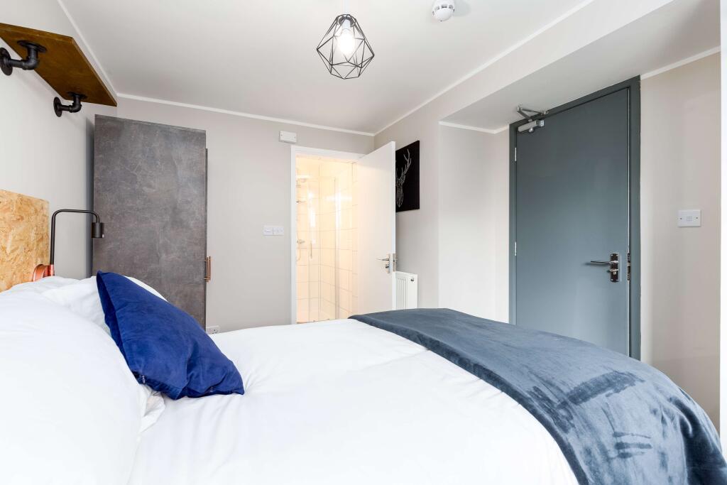 Main image of property: Arnolds Way