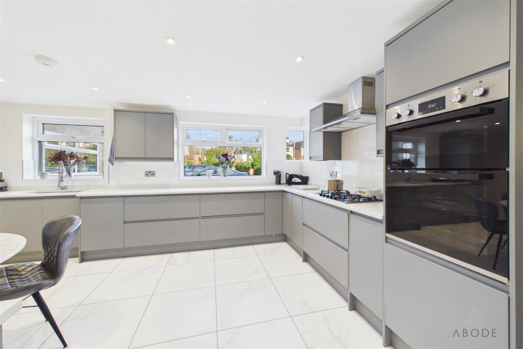 Ashby Road East, Burton upon Trent photo 4