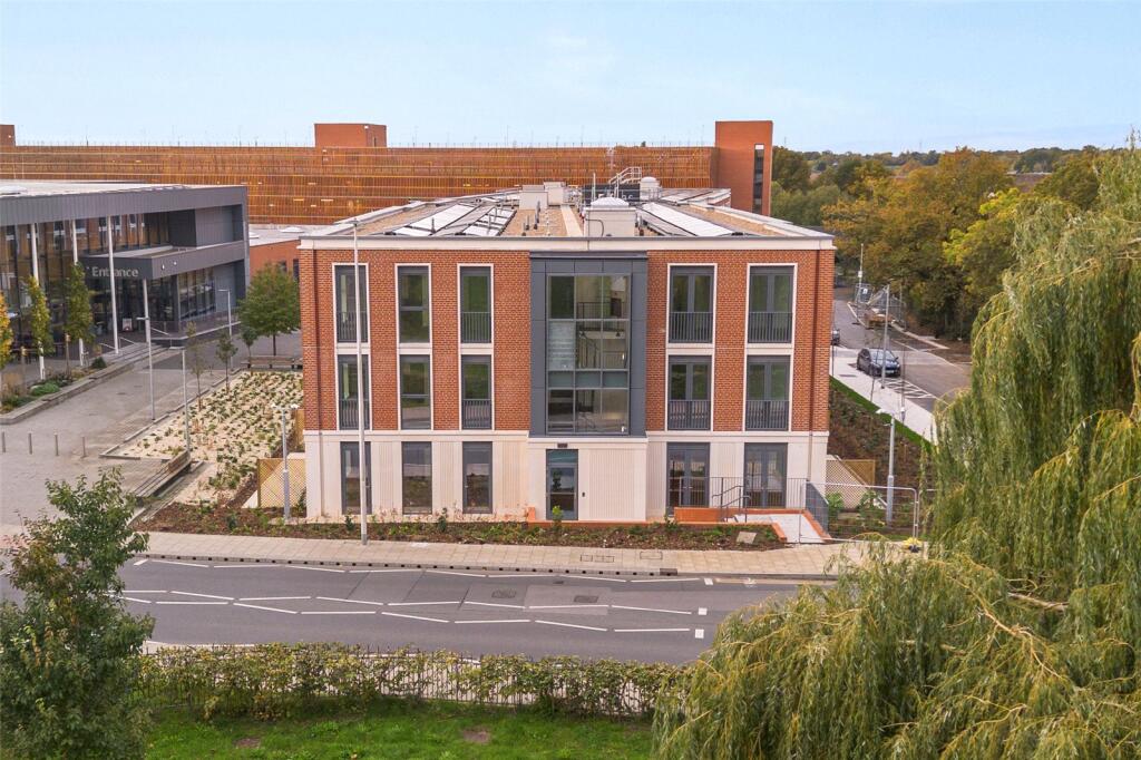 Main image of property: Carnival Place, Wellington Road, Wokingham, Berkshire, RG40
