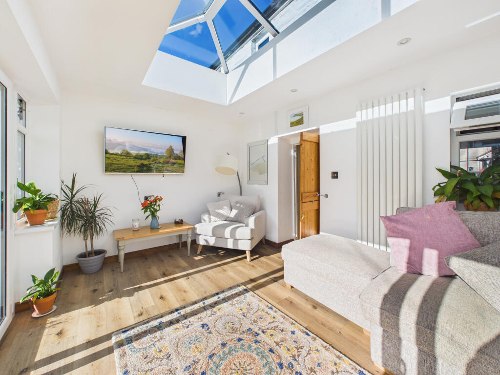 House in Plymouth - View 4