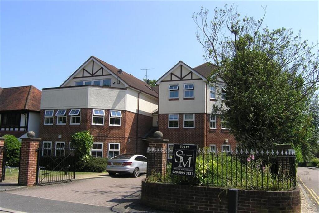 Apartment in Ilford - View 5