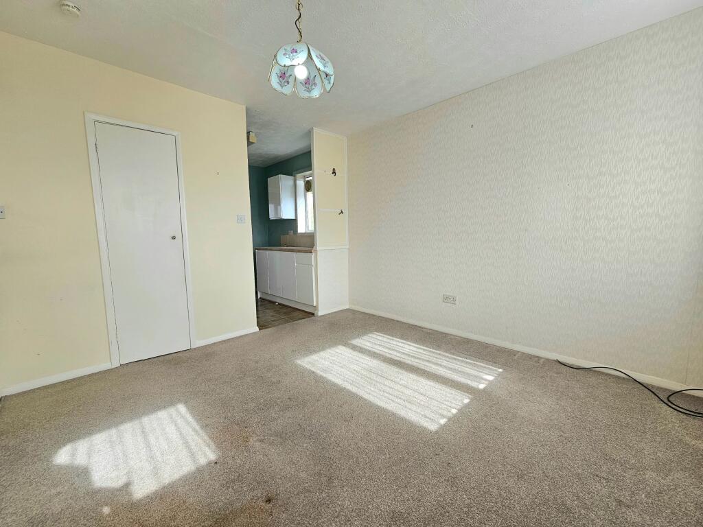 Apartment in Lewes, South Heighton - More