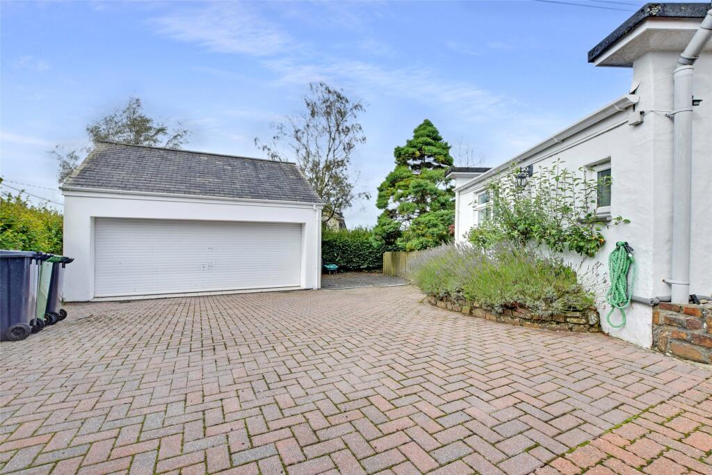 Bratton Fleming, Barnstaple, Devon, EX31 photo 2