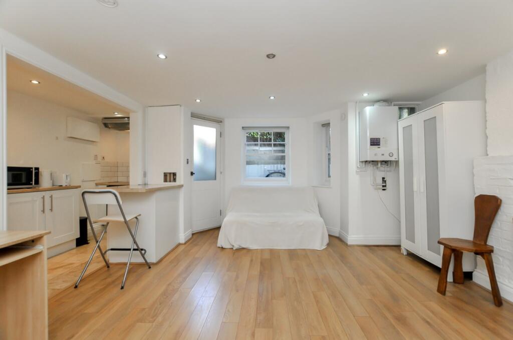 Apartment in London, Upper Clapton, Clapton - View 3