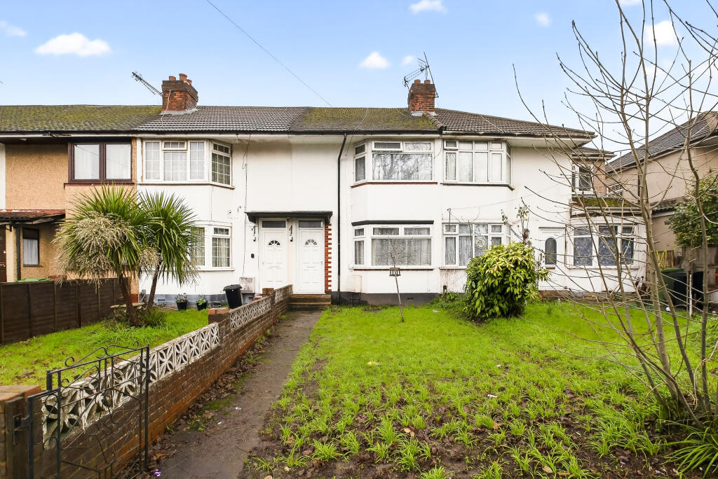 Main image of property: Farnham Road, Slough, SL1