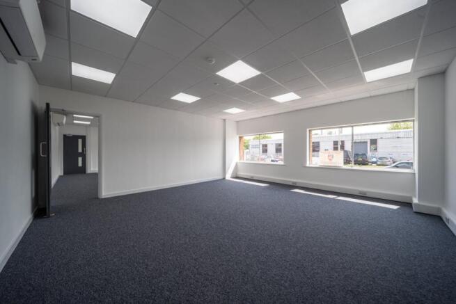 Unit B2 Hambridge Road 14.jpg