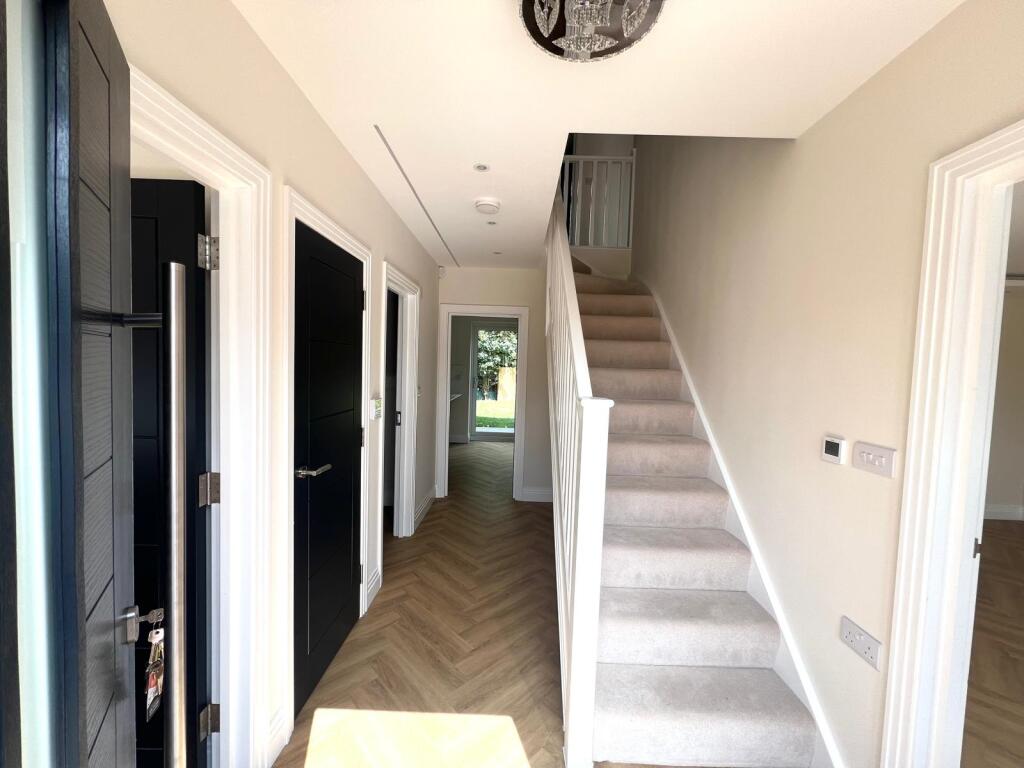 Main image of property: The Chestnuts, Brookers Hill, Shinfield, Wokingham