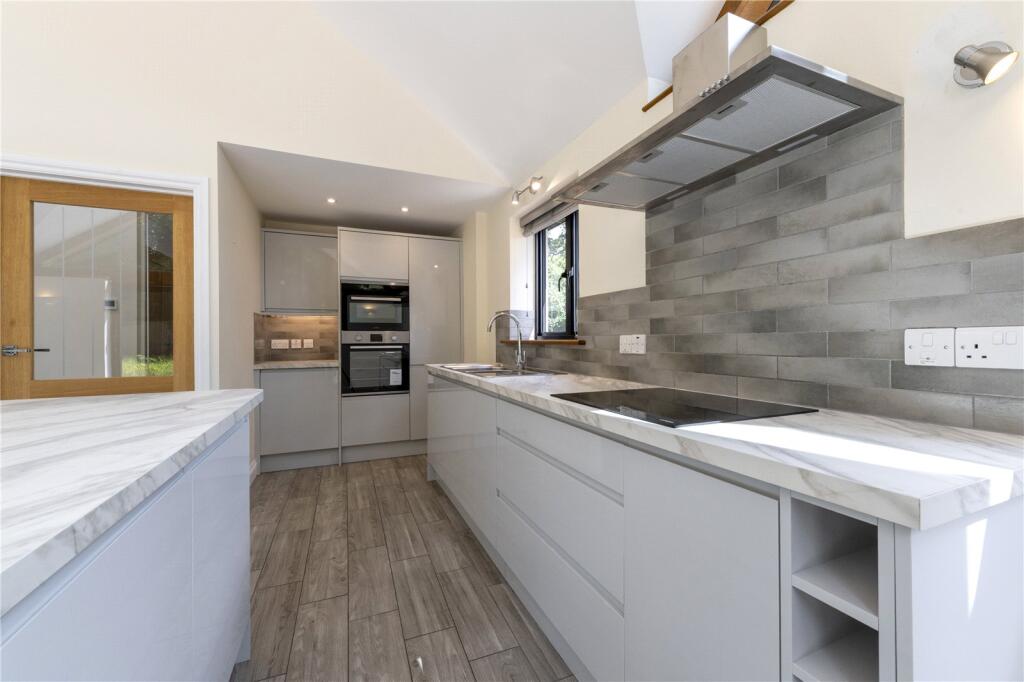 Leweston Road, Longburton, Sherborne, DT9 photo 3
