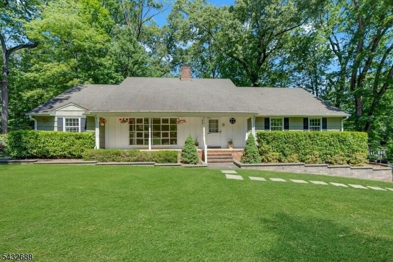 Main image of property: New Jersey, Somerset County, Basking Ridge