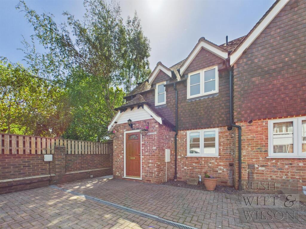 Main image of property: Broad Oak, Rye