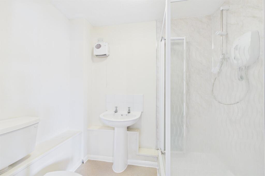 Brook Court, Player Street, NG7 - View 6