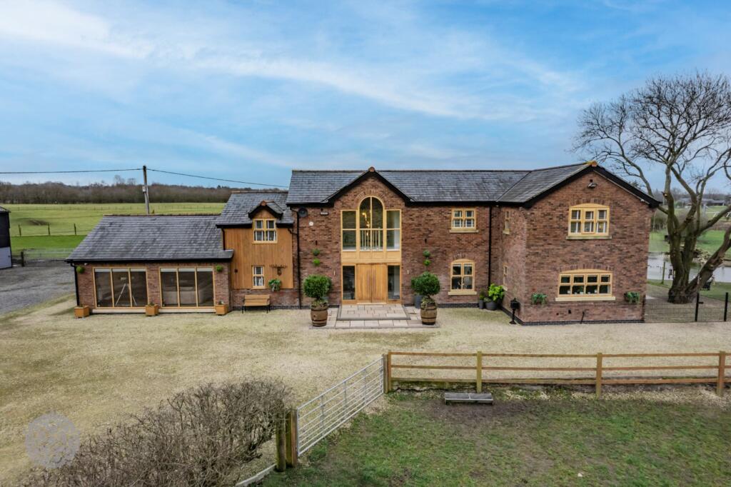 Jacks Lane, Westhoughton, BL5 photo 5