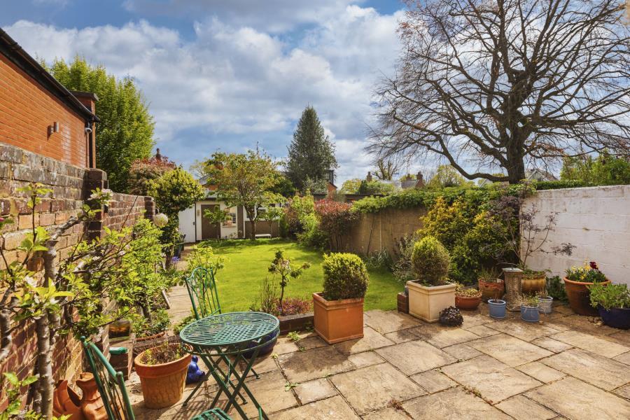 House in Slough - View 3