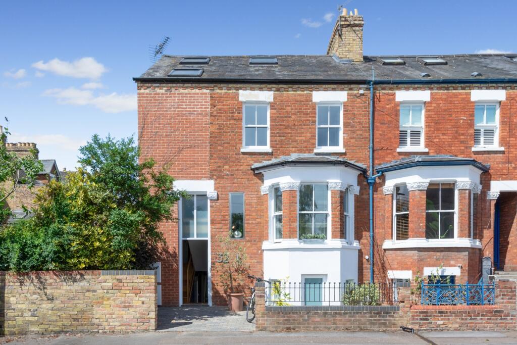 Main image of property: Buckingham Street, Oxford, OX1