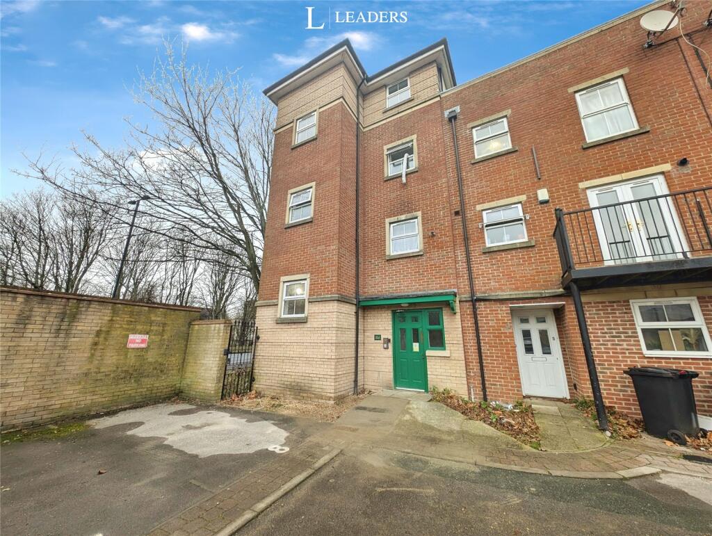 2-bed flat on Johnson Street, Southampton, Hampshire, £120,000