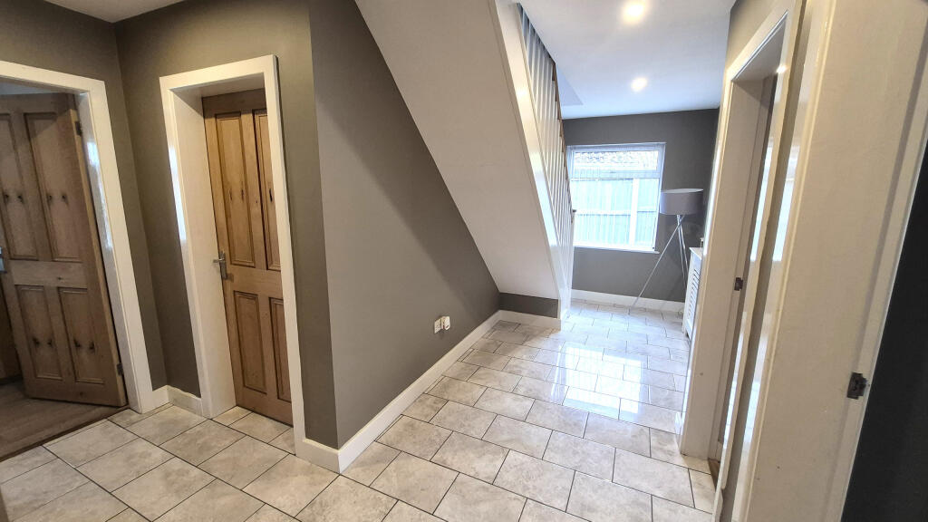 House in Aston, Aston Park, Hawarden - View 3