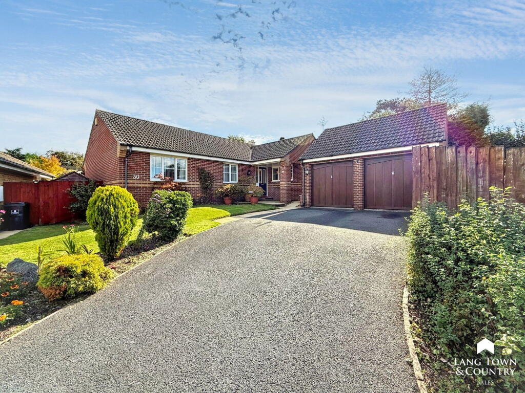 Main image of property: Candish Drive, Elburton, Plymouth