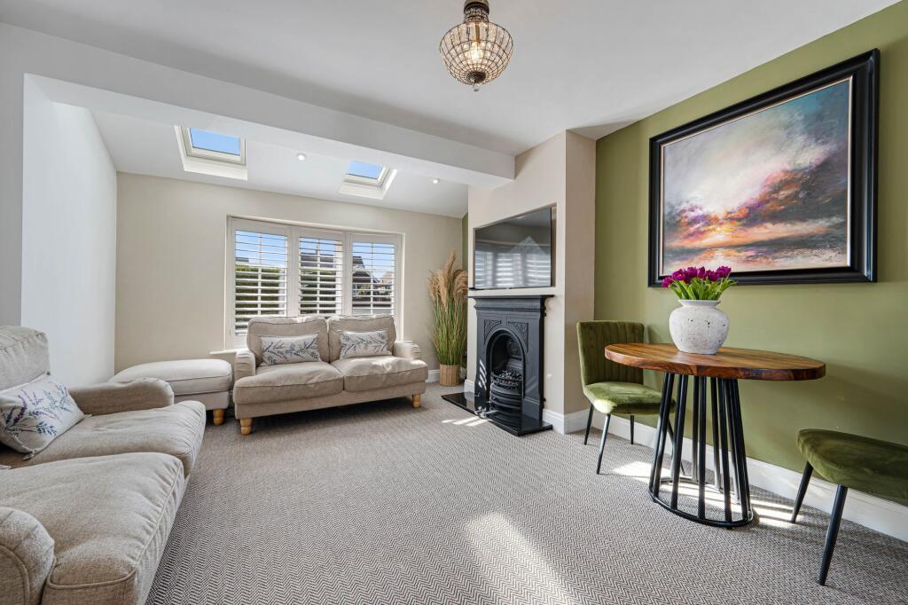 4-bed detached on Southport Road, Ormskirk, L39, £475,000