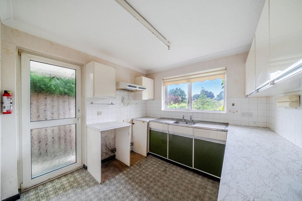 House in New Forest, Bransgore - View 3