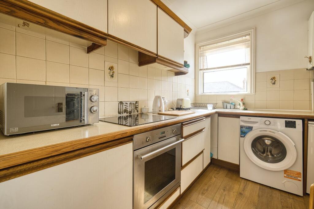 Apartment in Broadstairs, Dumpton Gap - View 3