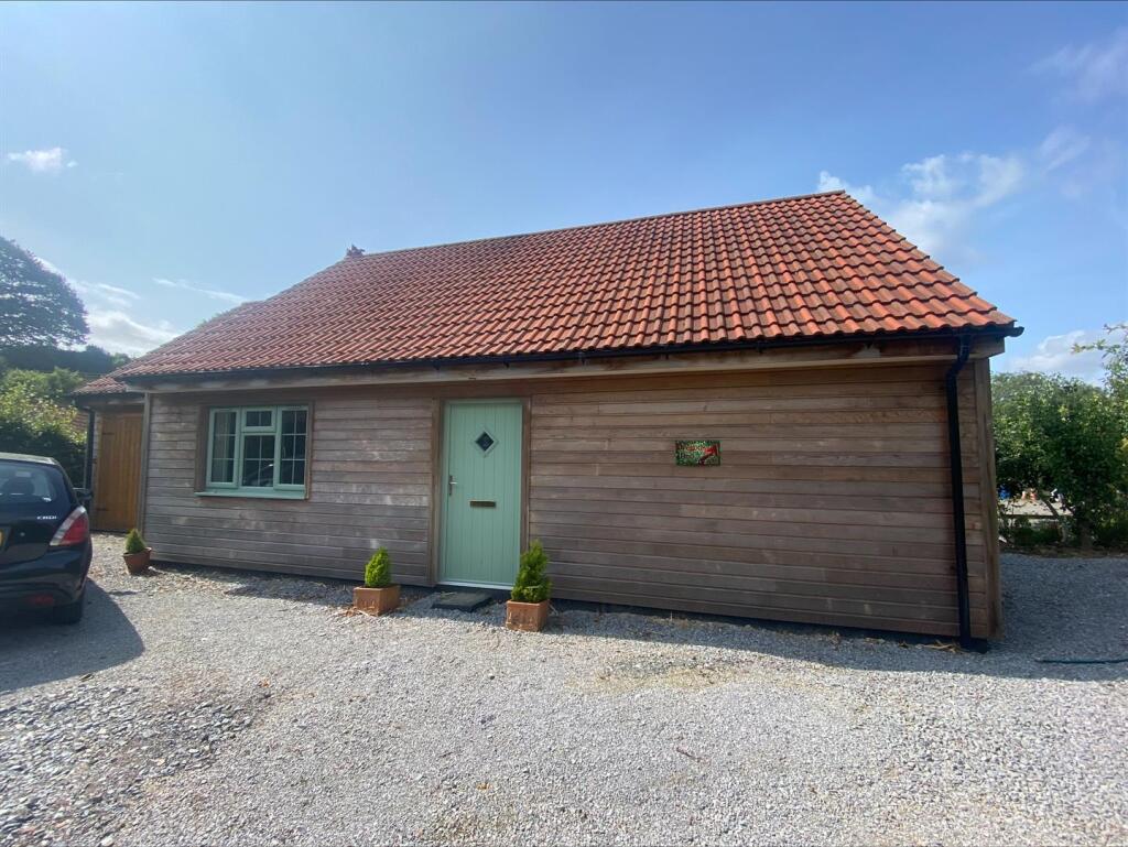 Main image of property: Goods Lane, Merridge