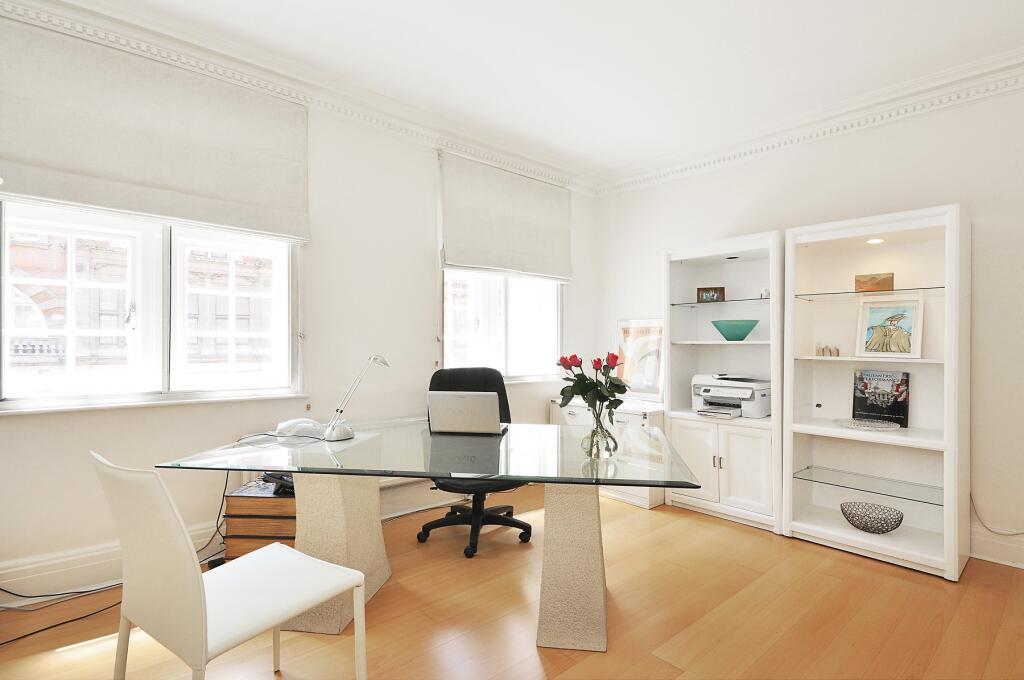 4 bedroom flat for rent