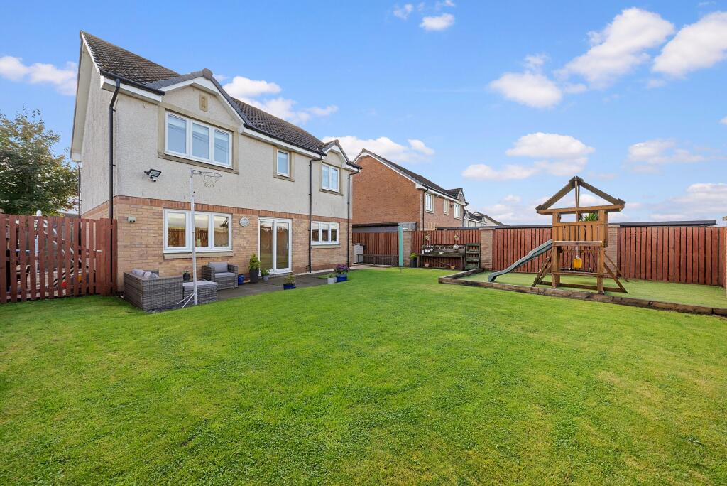 House in Cumbernauld, Craiglinn, Smithstone - View 2