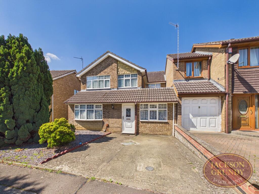 Main image of property: West Mead Court, Standens Barn, NN3 9DB
