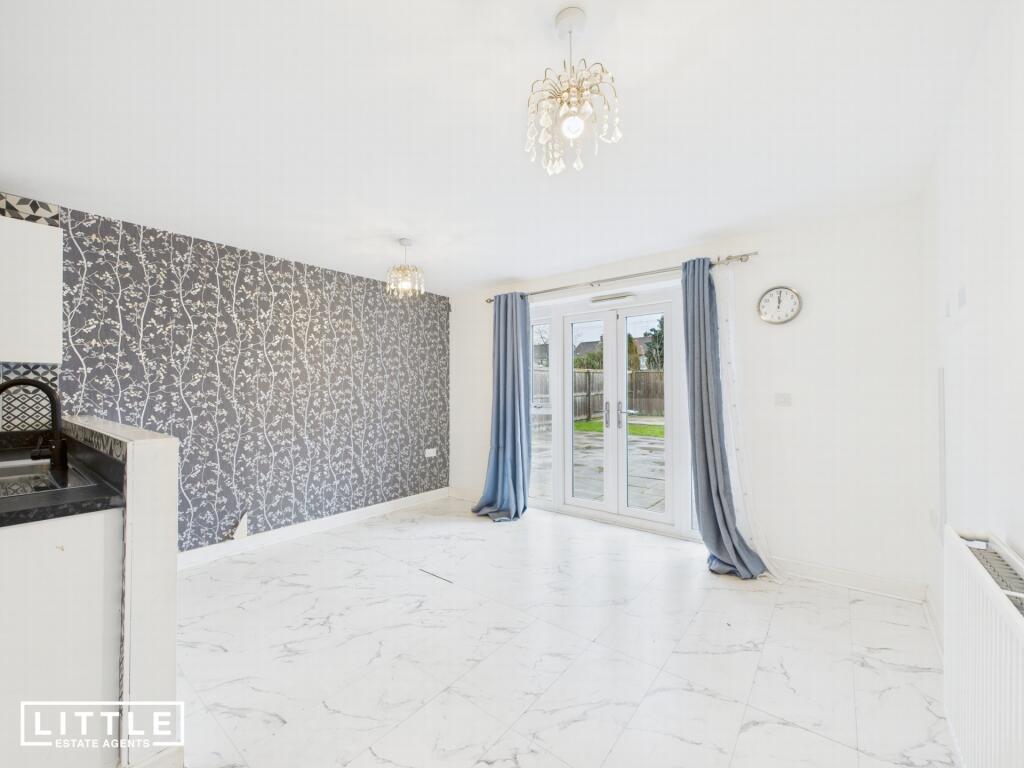 Stratford Drive, Prescot, L34 photo 3