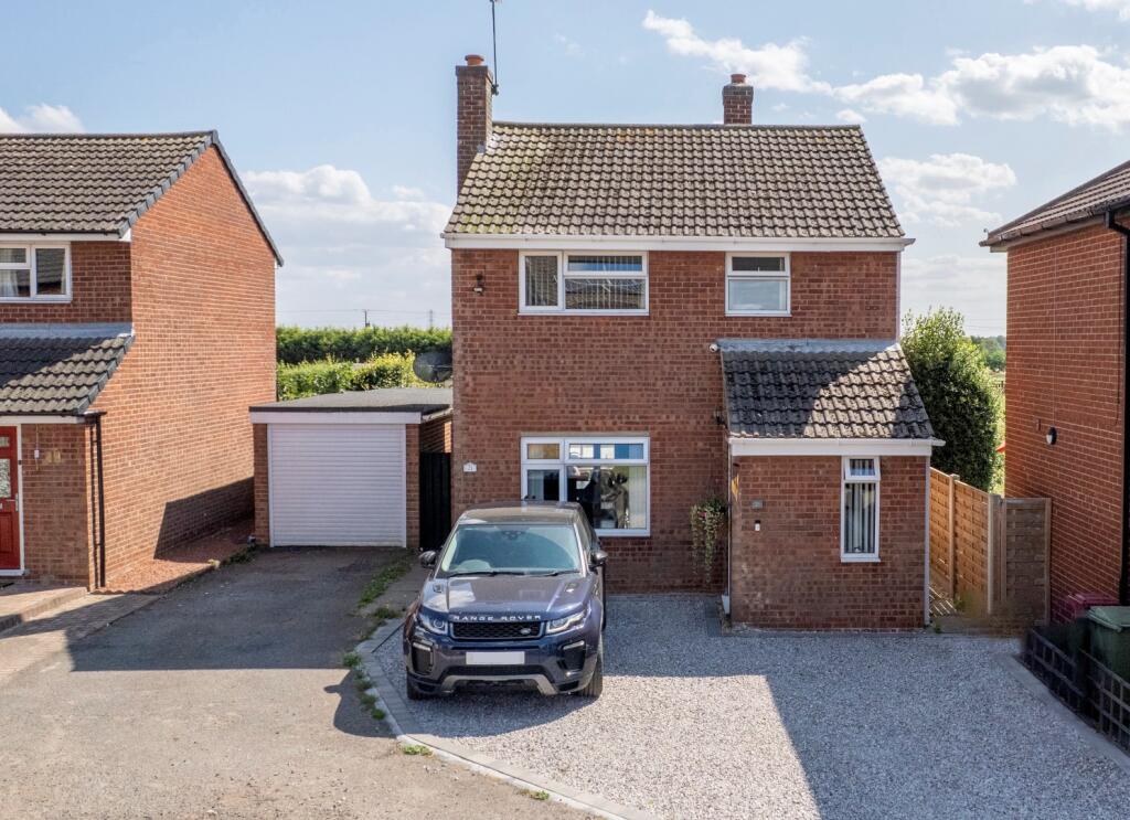 Main image of property: Crowle LINCOLNSHIRE