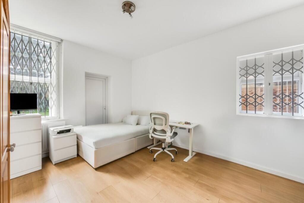 Main image of property: West End Lane, West Hampstead, NW6