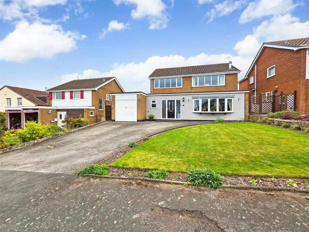 Main image of property: Sunningdale Drive, Woodborough, Nottingham