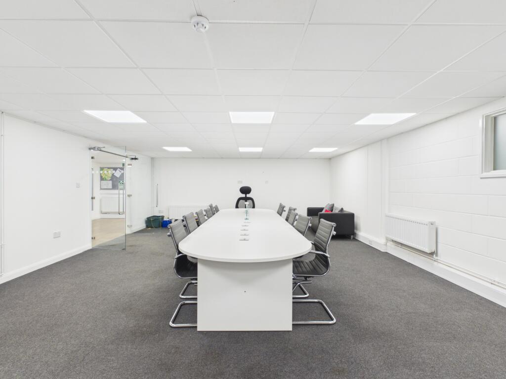 Office 3