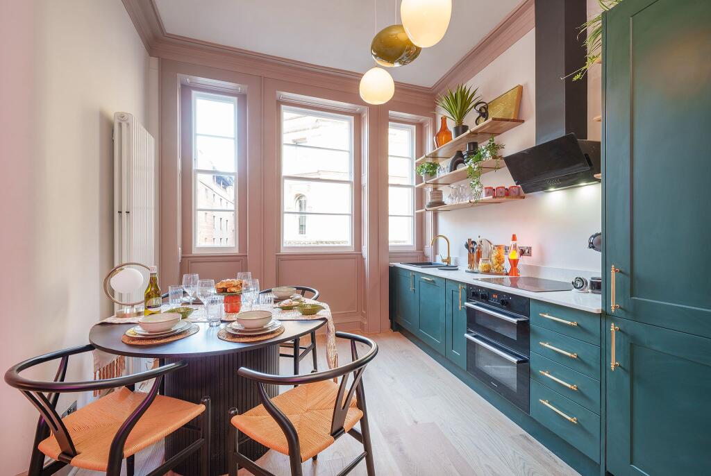 Apartment in Bristol, Old City, City Centre - View 5