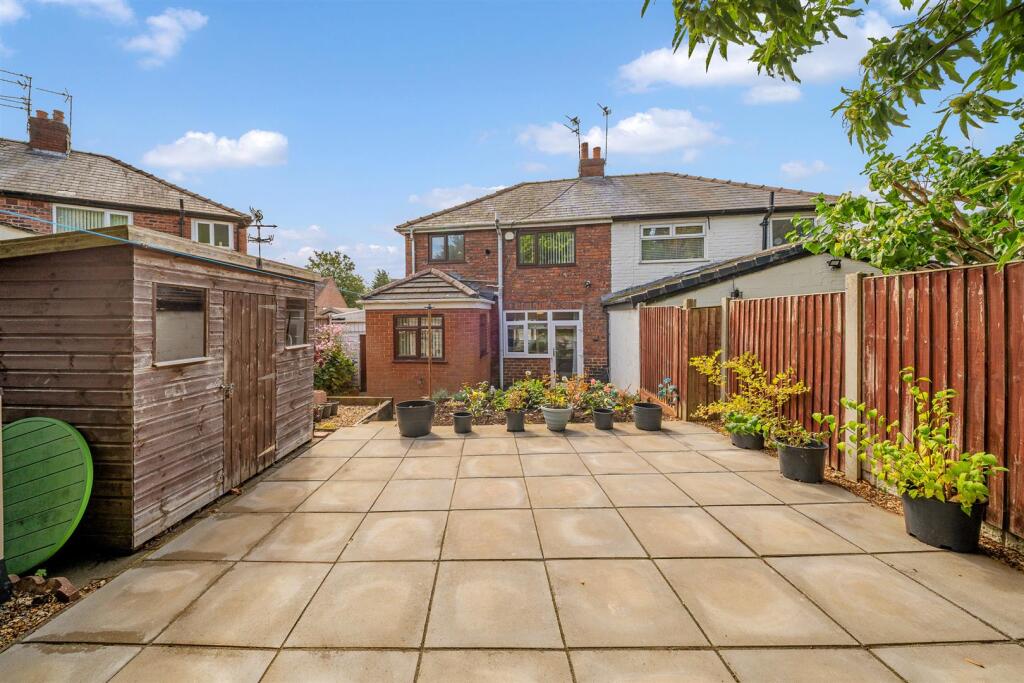House in Knowsley, Prescot - View 4