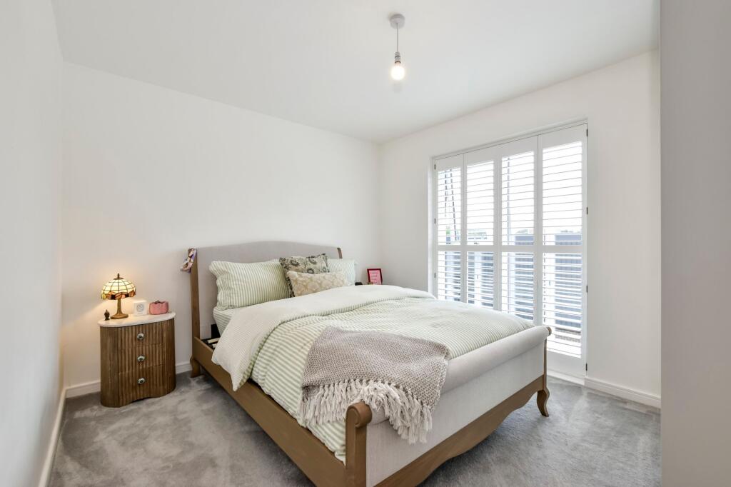 Apartment in Three Rivers, Primrosehill, Abbots Langley - View 5