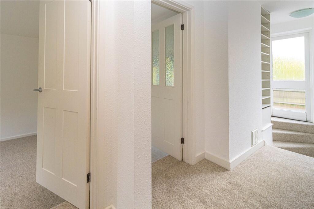 Additional image 8 of Station Road, Harpenden, AL5