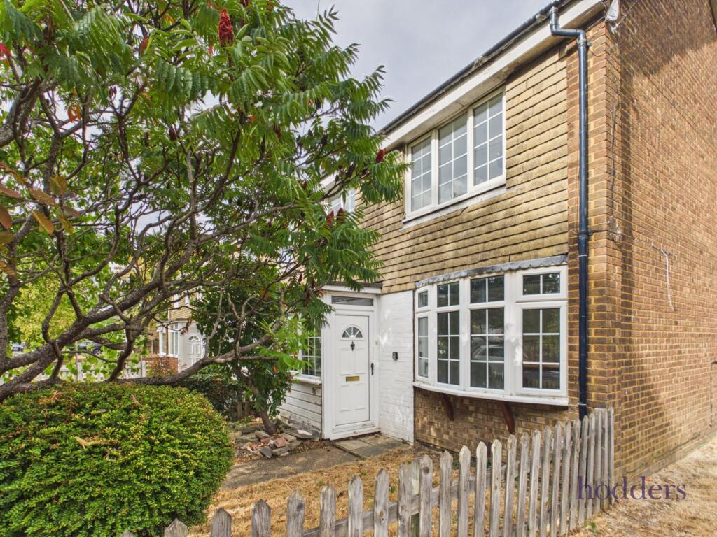 Main image of property: Chertsey, Surrey, KT16