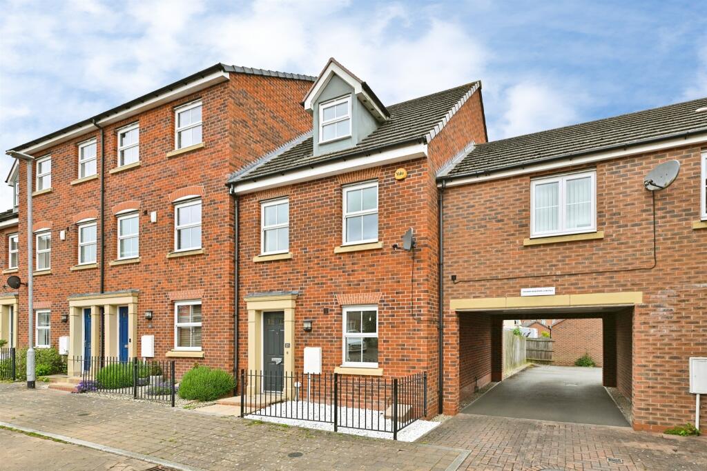 Main image of property: Cherwell Gardens, Bingham, Nottingham