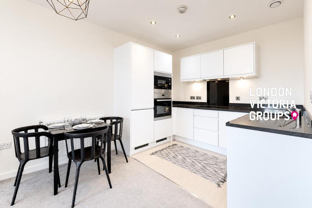 Apartment in London - View 3