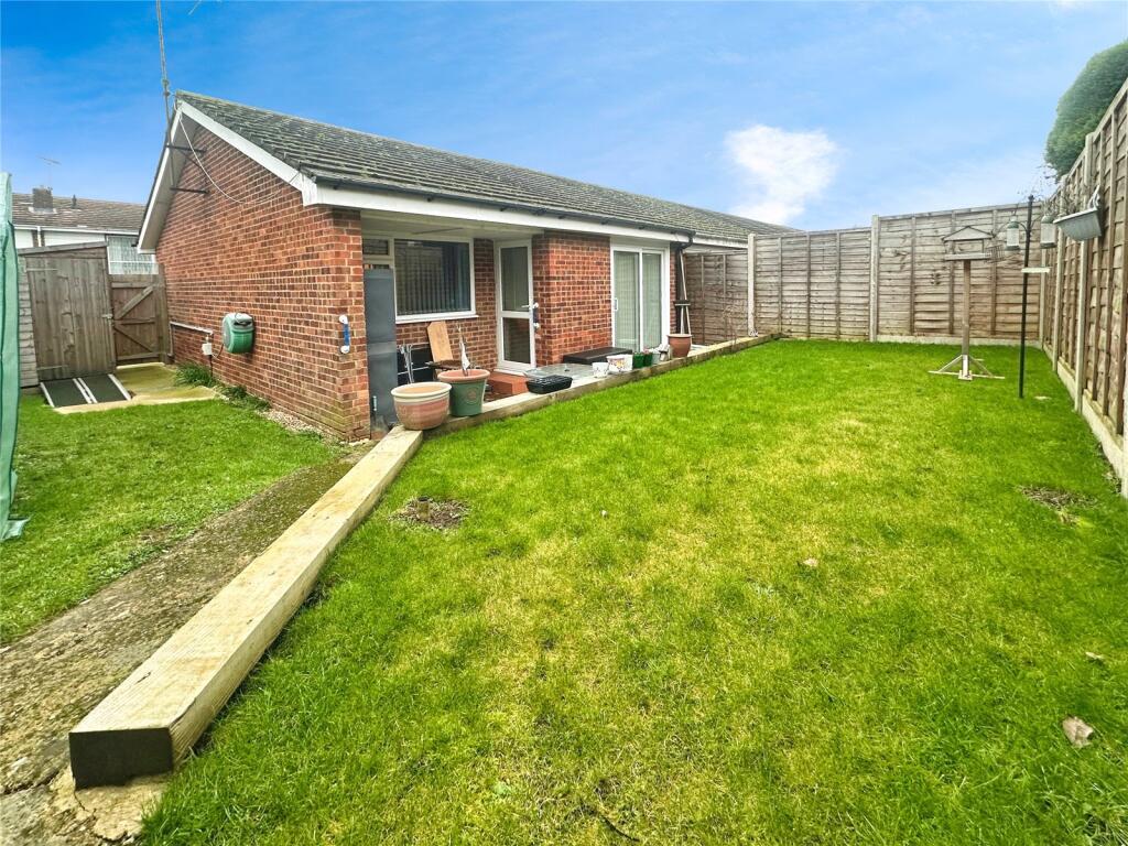 House in Gillingham, Medway - More